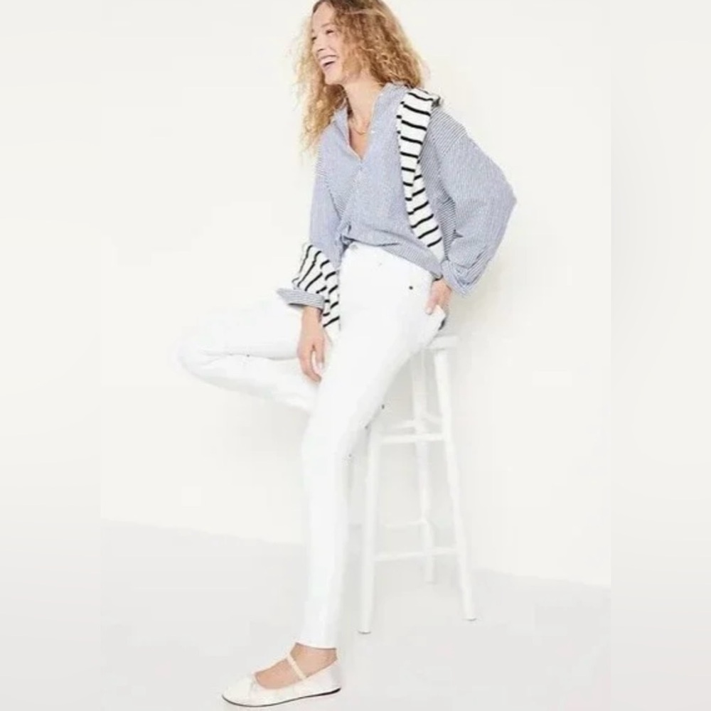 ❤️ NWT OLD NAVY ROCKSTAR SUPER SKINNY WHITE JEANS SIZE 6L